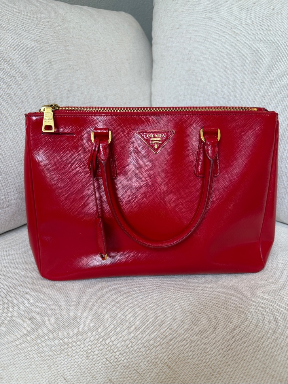 Authentic Prada Red Saffiano Lux Galleria Double Zip Tote Bag COA